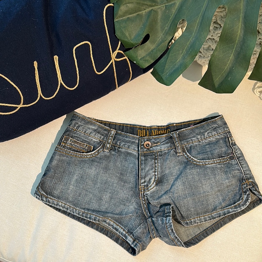 Denim Billabong shorts